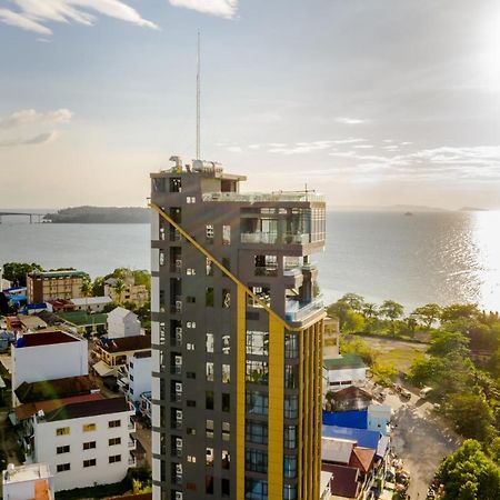 Seascape Palace Hotel Sihanoukville Exterior photo